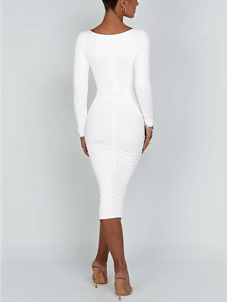 Sexy figurbetontes Kleid mit quadratischem Ausschnitt – Langarm & elegant